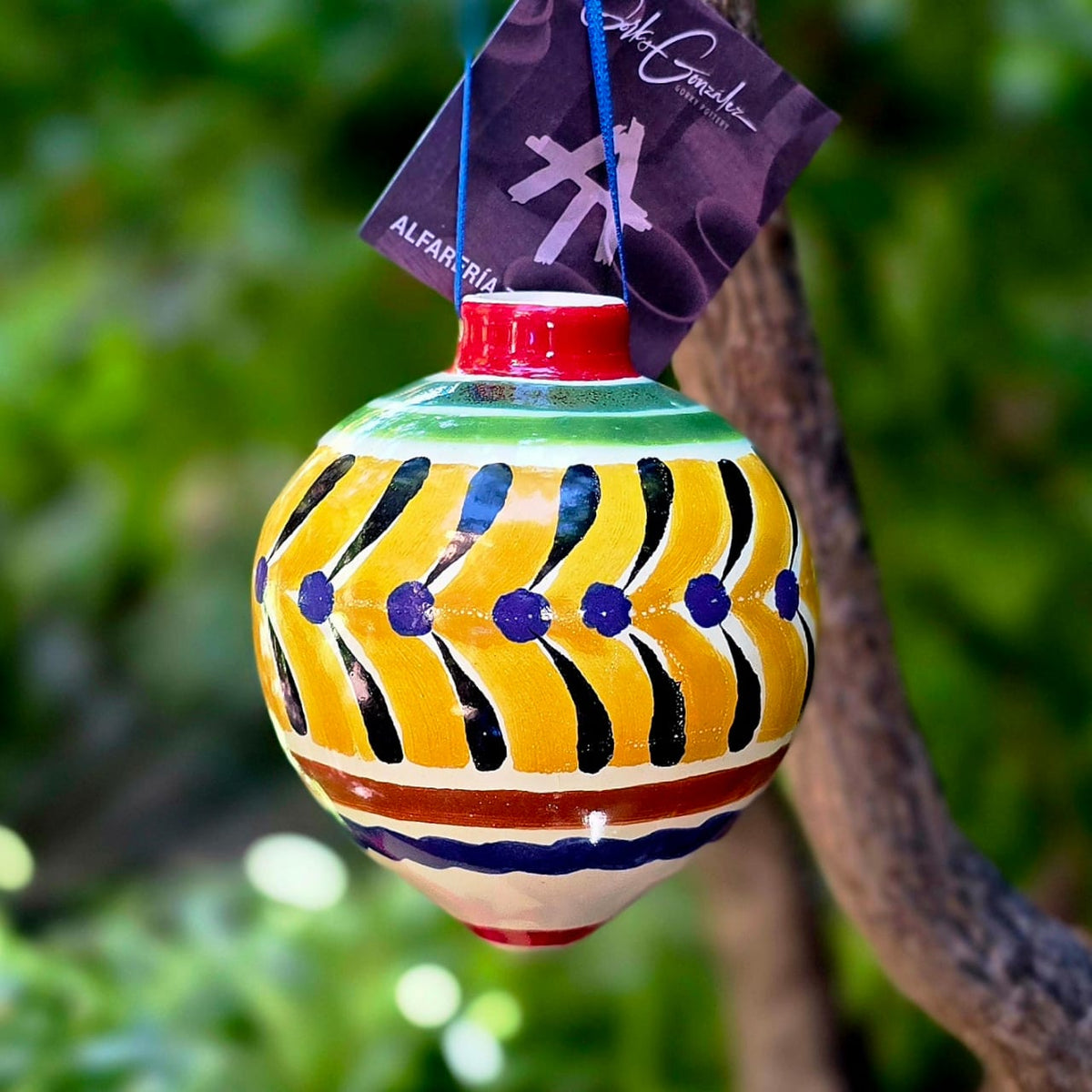 Ornament Sphere 3D Shape Set of 2 MultiColors