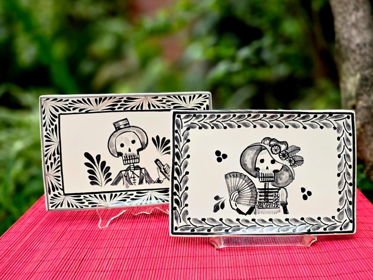Catrina Catrin Wave Rectangular Tray 7.9 X 5.3" Set of 2 Black and WhiteTrayGorky Gonzalez Store#240906 - 01