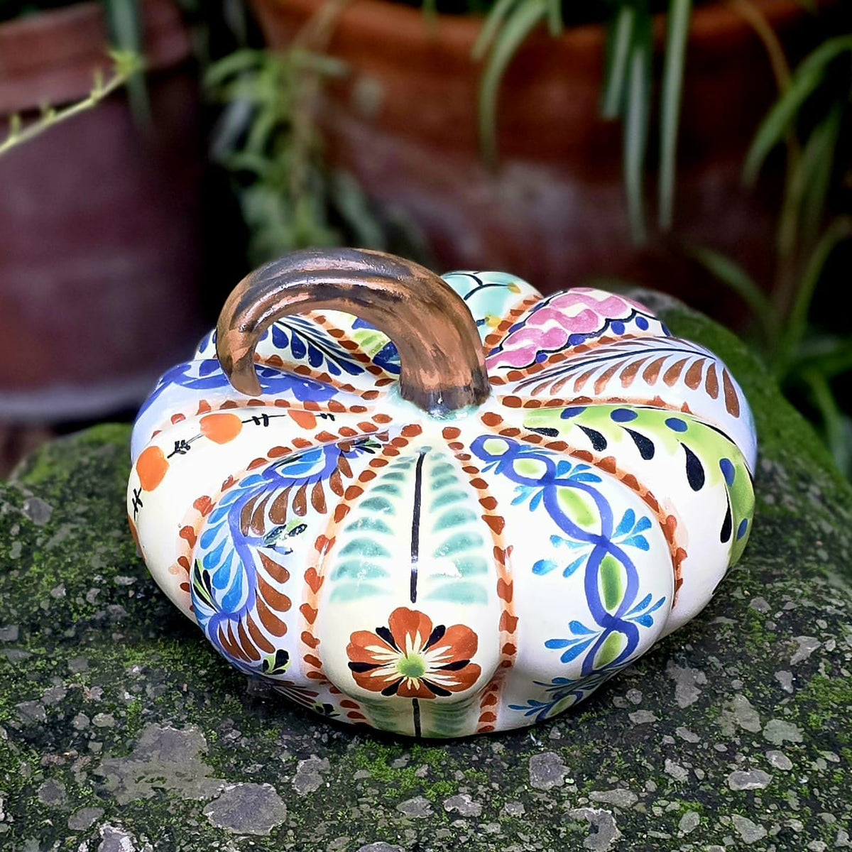 Decorative Ceramics Small Pumpkin 8.7 in D - Happy Borders