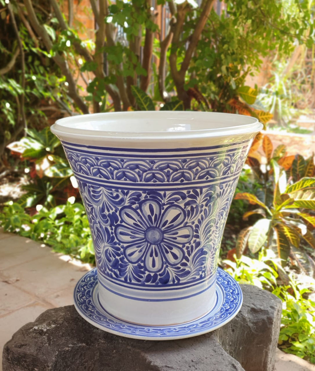 Blue and white Talavera pottery pot - Designs By Origin