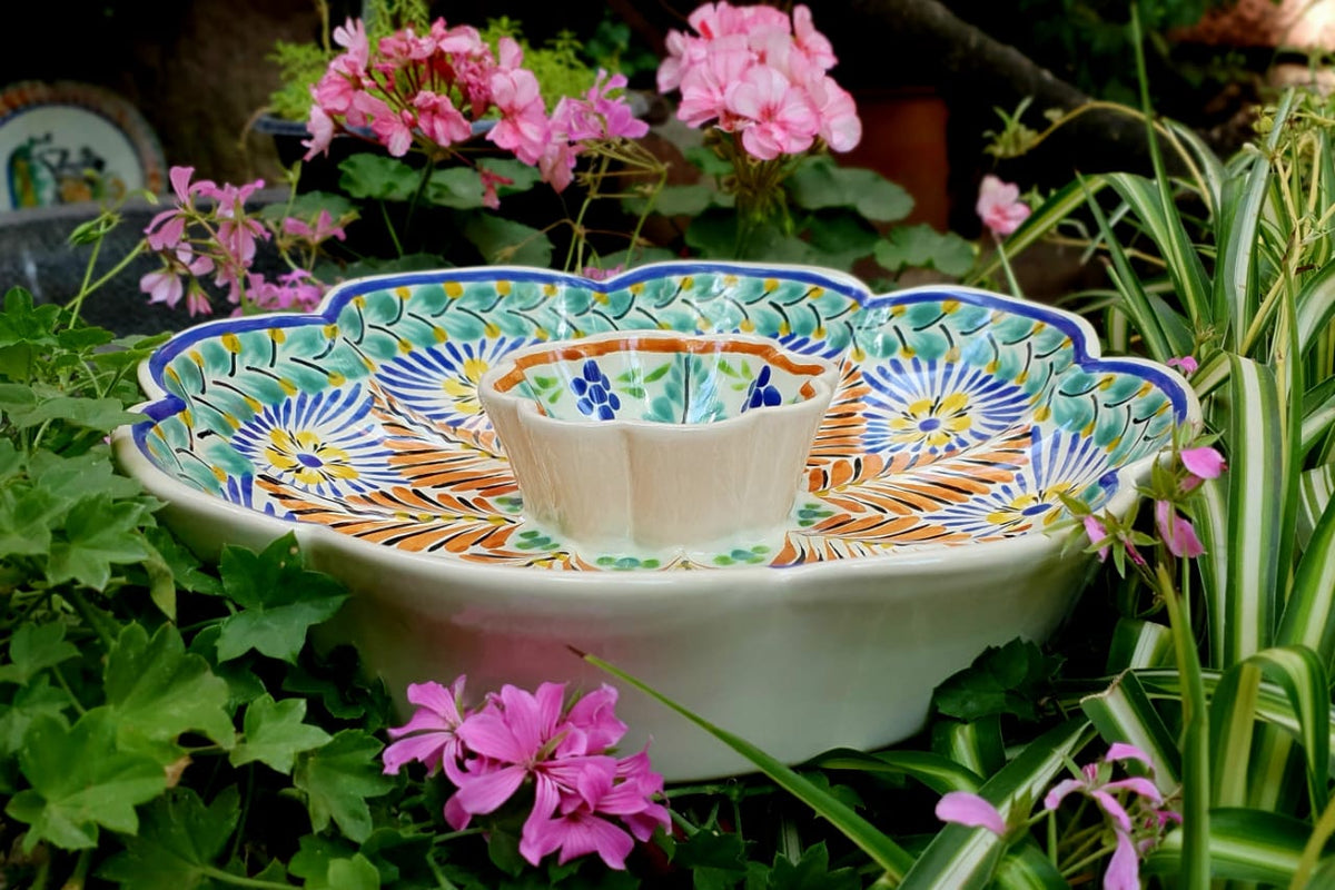 Flower Shape Tortilla Chip Snack Bowl / Nachos Platter MultiColors