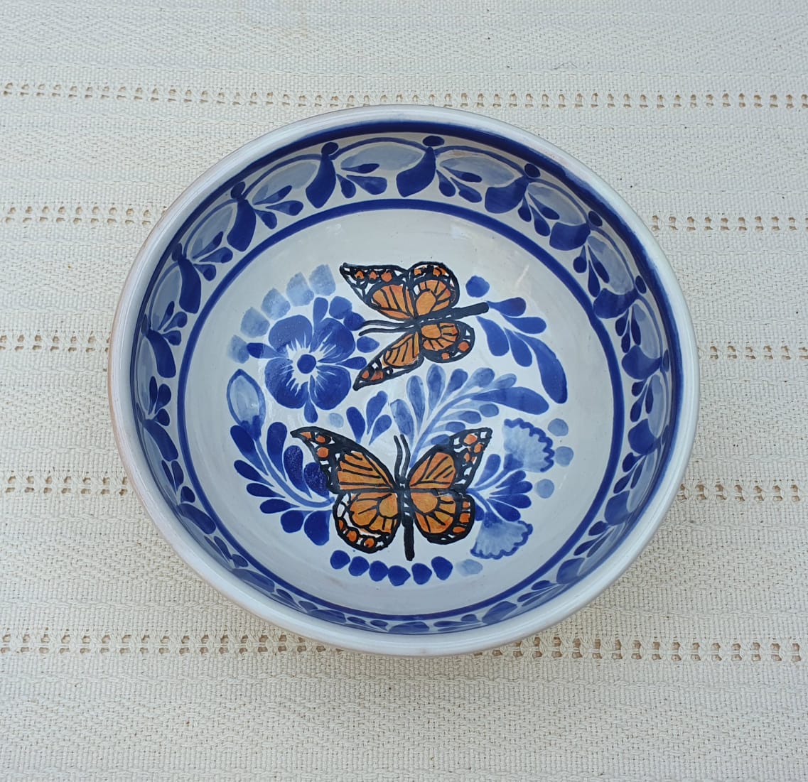 Monarch Butterfly Cereal/Soup Bowl 16.9 Oz Multicolor