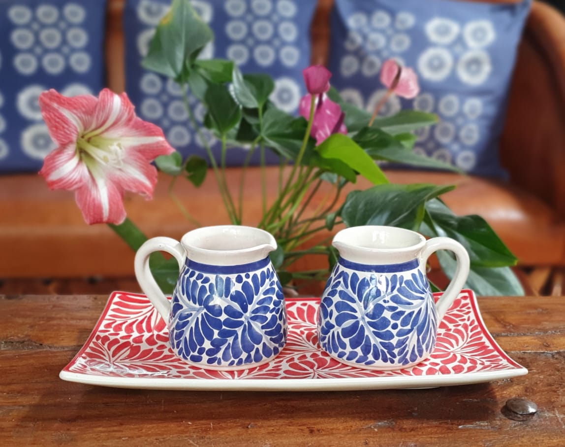 Creamer Set (3 pieces) Milestones Pattern Red or Blue
