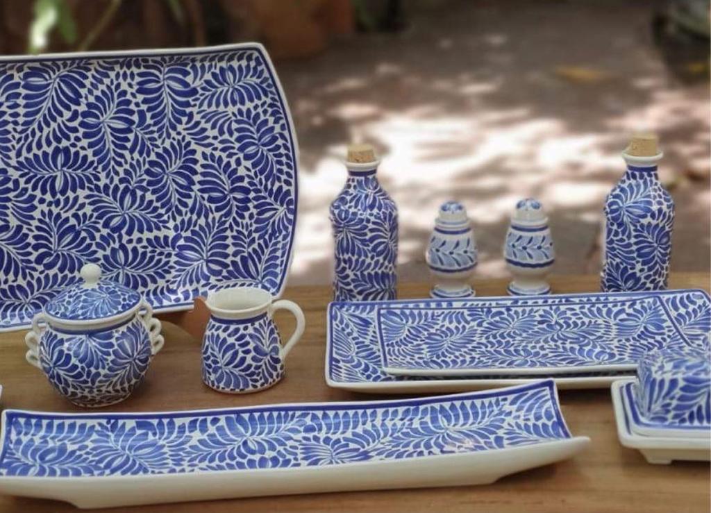 Table Top - Gorky Gonzalez Store