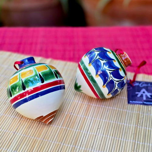 Ornament Sphere 3D Shape Set of 2 MultiColors