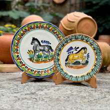 Plato llano Horse Charger, 10 y 8,7" D, juego de 2, multicolor 