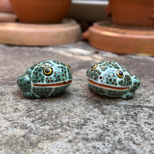 Frog Salt & Pepper Shaker Set Strong Green Colors