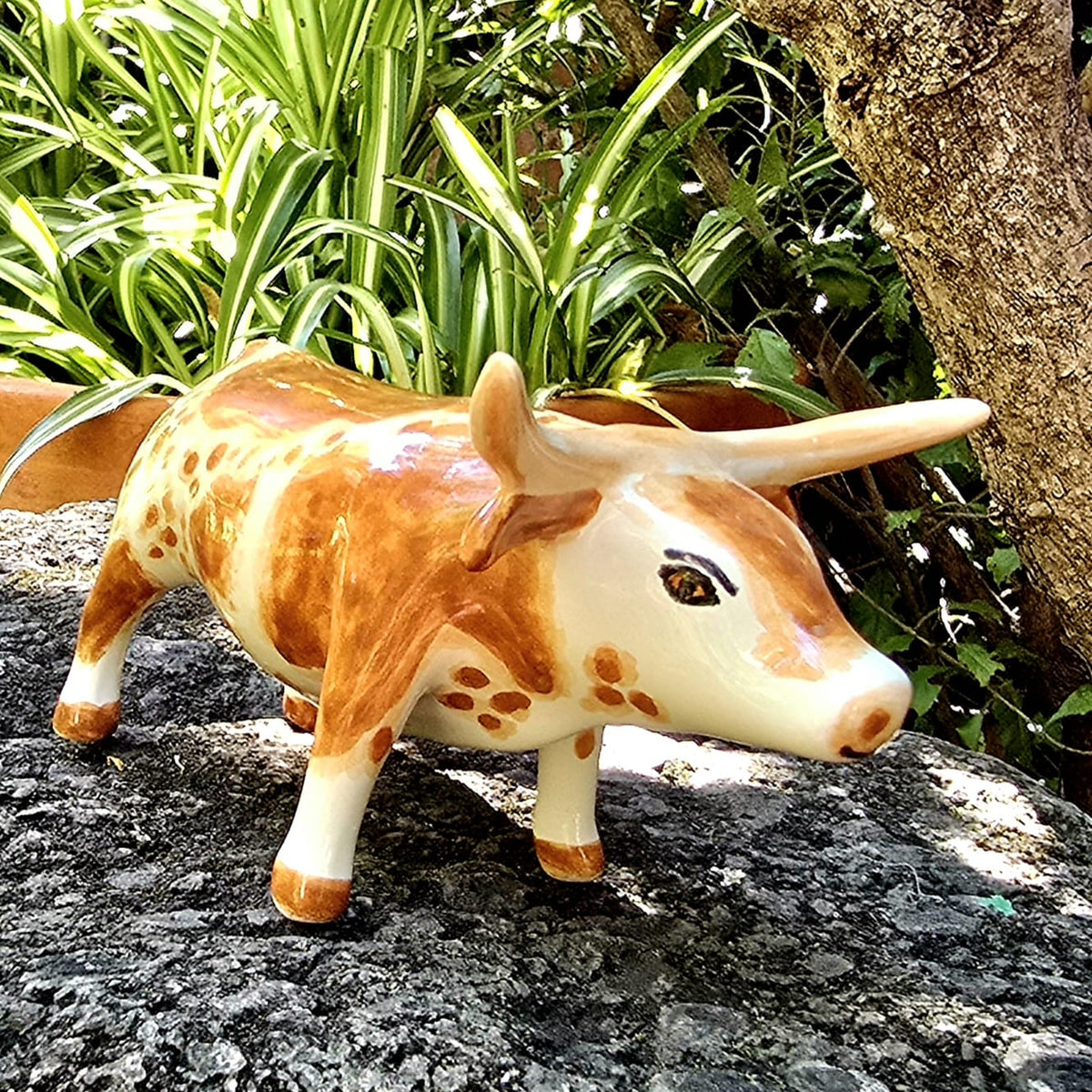 LongHorn Figure 3 in H - Brown Colors