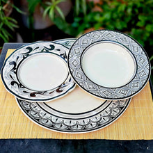 Dinnerware Set (3 pieces) Black and white (One Service)