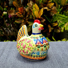 Figura Pollo Hucha Colores Amarillo-Verde-Terracota 