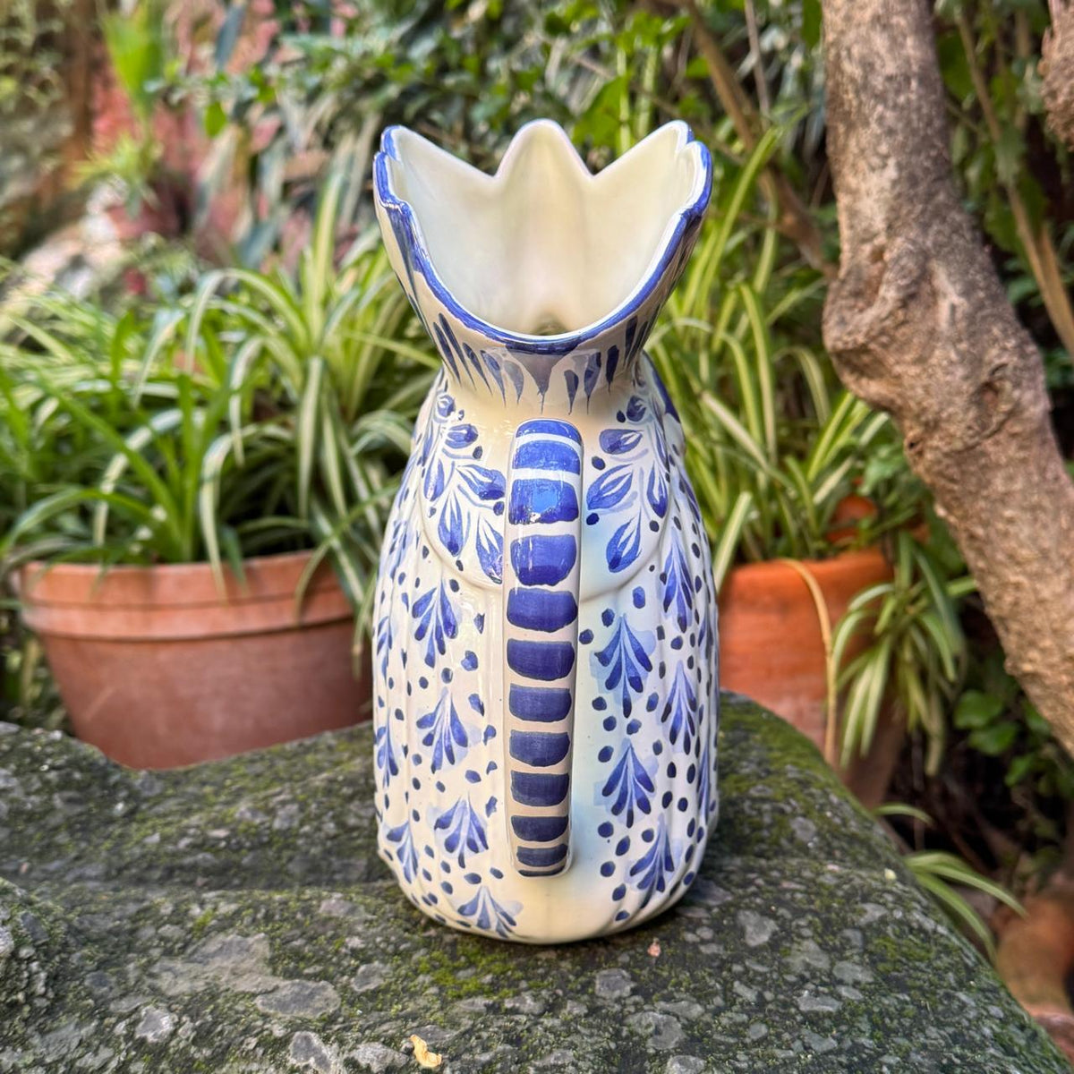 Rooster Water Pitcher 10" Height 54 Oz Blue and White