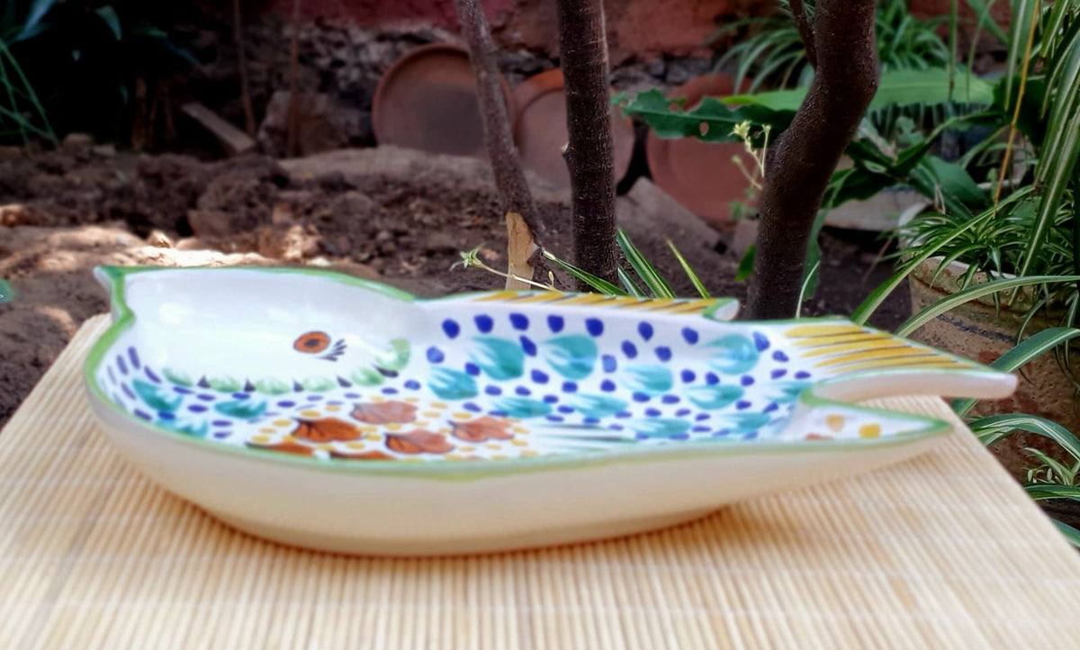Plato para refrigerios para pájaros, 9,8 x 7 pulgadas, multicolores 