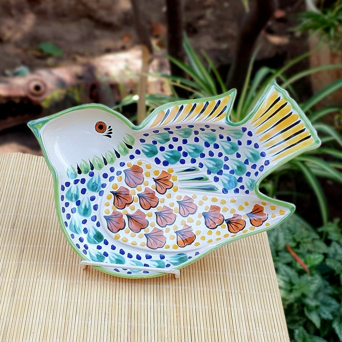 Plato para refrigerios para pájaros, 9,8 x 7 pulgadas, multicolores 