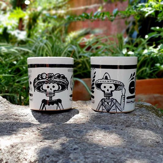Catrina Coffee Mug Set of 2 pieces 12 to 14 Oz Black and White
