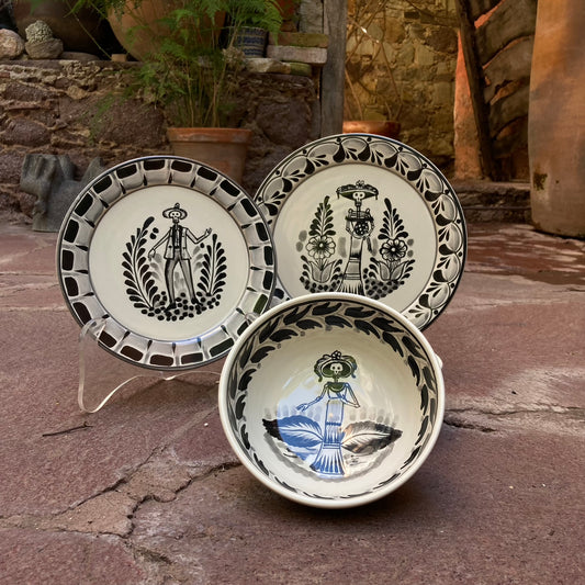 Catrina & Catrin Dish Set of 3 pieces Black and White