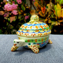 Turtle Figure Set of 3 pieces happy borders MultiColors