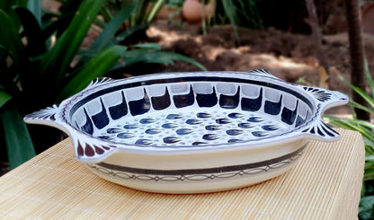 Turtle Salad Bowl 12 in L x 8.5 in W Black and White