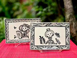 Catrina Catrin Wave Rectangular Tray 7.9 X 5.3" Set of 2 Black and White