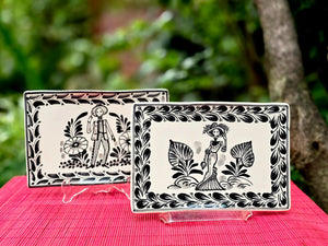 Catrina Catrin Wave Rectangular Tray 7.9 X 5.3" Set of 2 Black and White