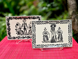 Catrina Catrin Wave Rectangular Tray 7.9 X 5.3" Set of 2 Black and White