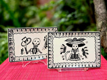 Catrina Catrin Wave Rectangular Tray 7.9 X 5.3" Set of 2 Black and White