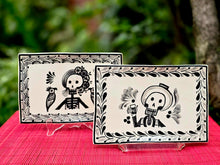 Catrina Catrin Wave Rectangular Tray 7.9 X 5.3" Set of 2 Black and White