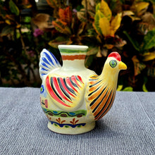 Hen Candle Holder 4.3 in H - Happy Borders