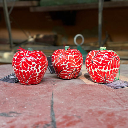 Ornament Apple 3D figure 3 in D - Set of 3 Pieces - Red Colors