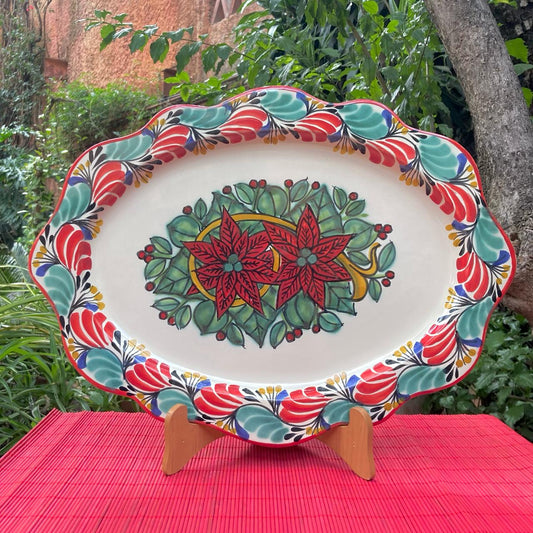 PoinSettia Tray / Serving Cut Flat Platter 15*11" Green-Red Colors