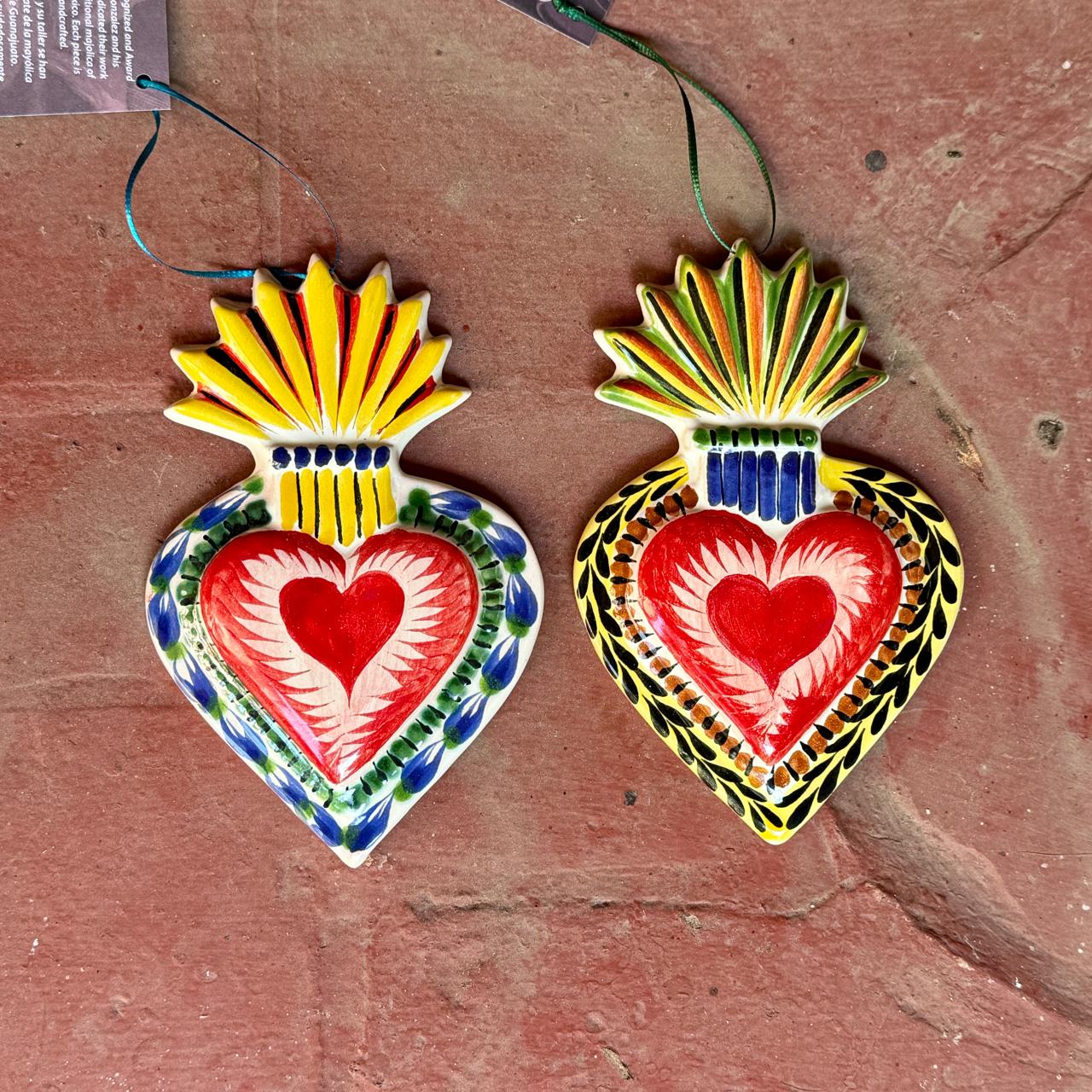 メキシコ雑貨 インテリア 花瓶 瓶 ドクロ 髑髏 ハート型 陶器 Mexican Pottery Ornament Sacred heart christmas decor tree – Gorky