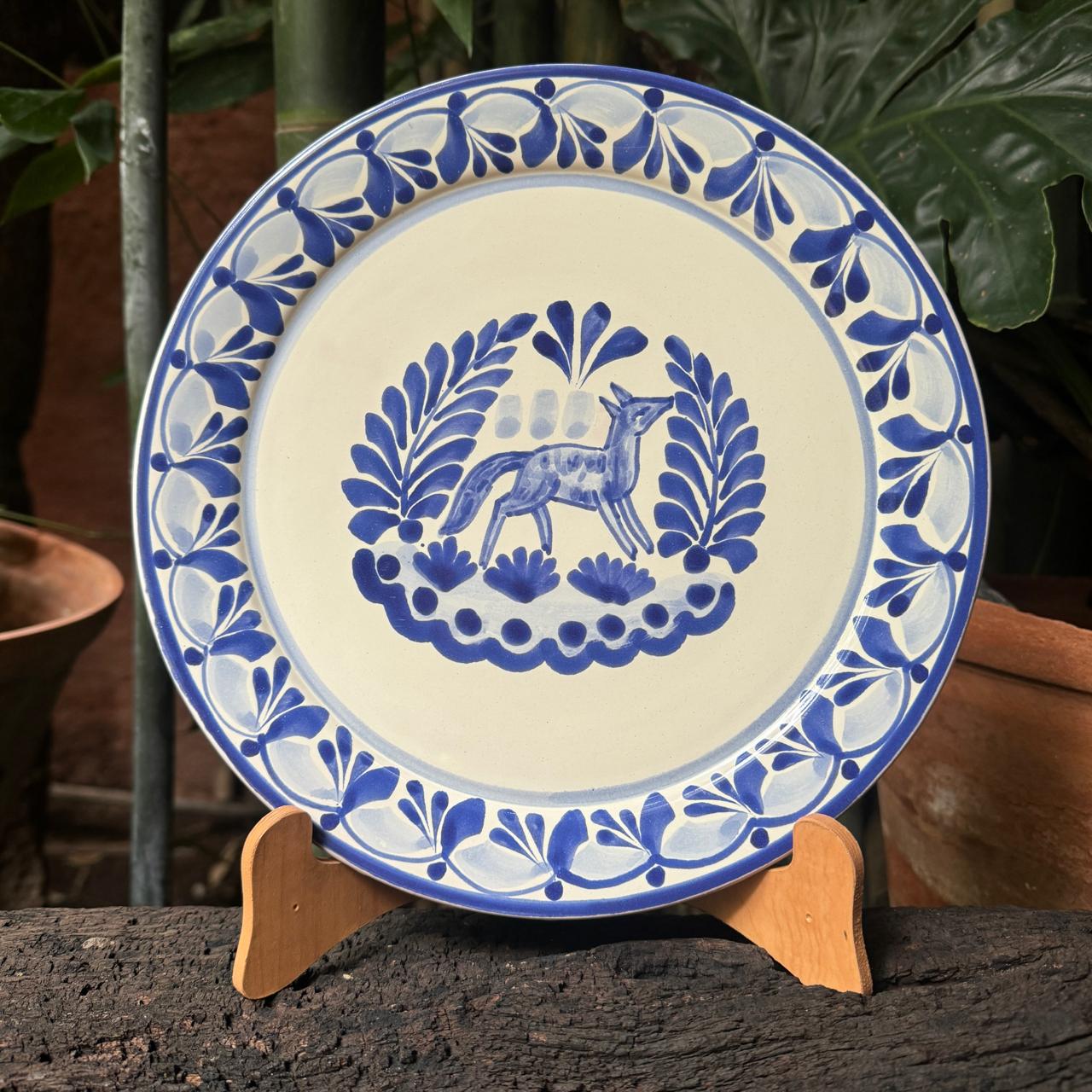 Fox Plates Blue and White handcrafts mexico tabledecor talavera
