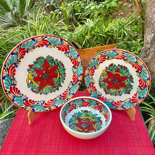 Poinsettia Dish Set (3 pieces) Green-Red Colors (One Service)