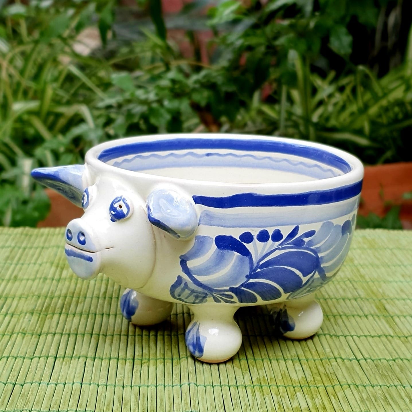 Piggy Footed Bowl Blue and White