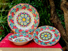 Flower Pattern Flower Shape Dish Set (3 Pieces) One Service - Christmas Colors