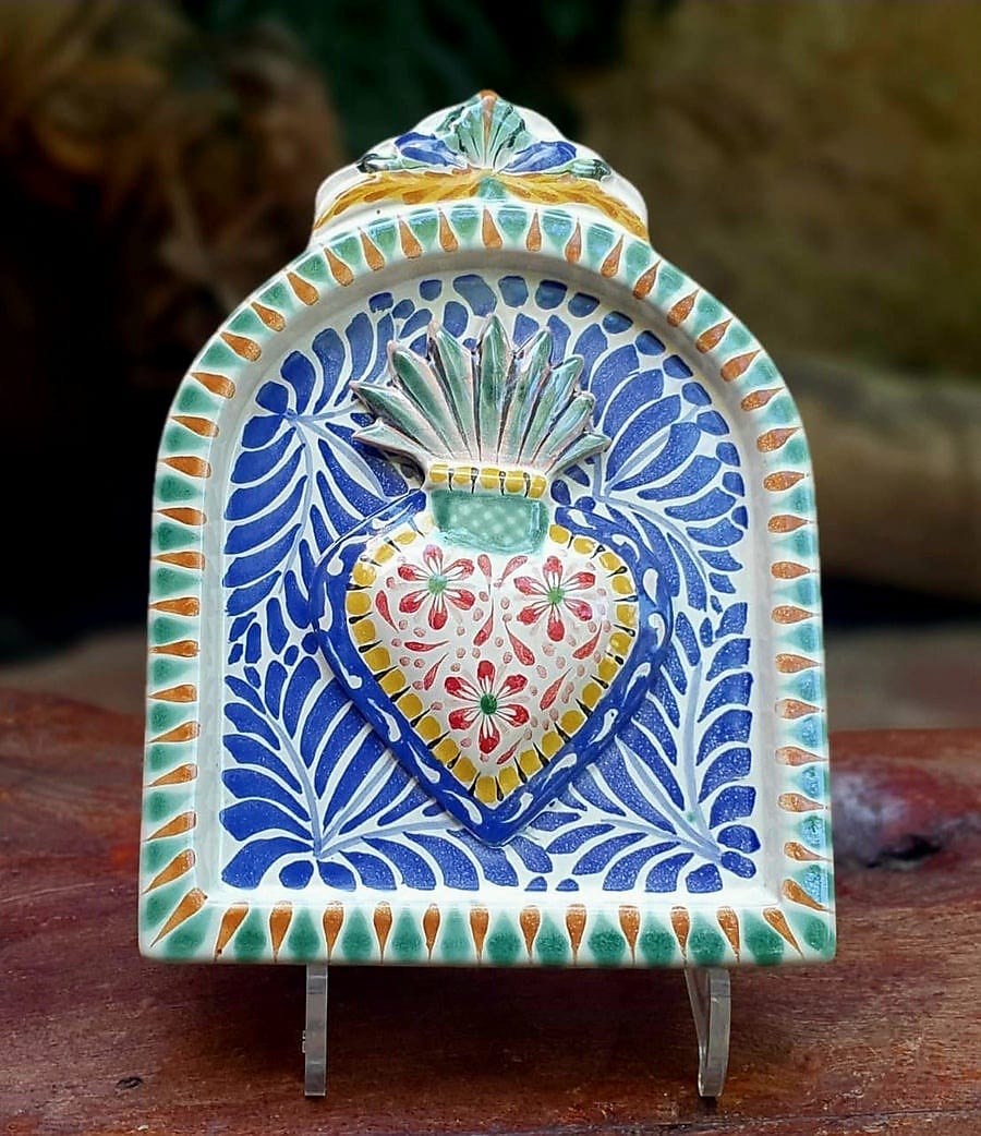 Decorative Sacred Heart Altarpiece 8.9" Height MultiColors