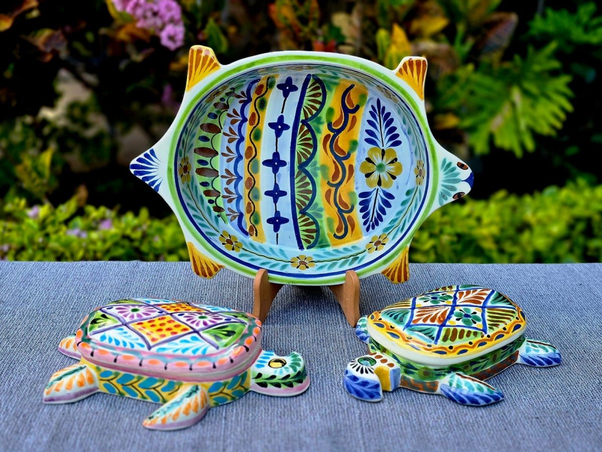 Turtle Salad Bowl and two turtle box - Happy BordersSalad BowlGorky Gonzalez Store240805 - 01
