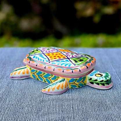 Turtle Salad Bowl and two turtle box - Happy BordersSalad BowlGorky Gonzalez Store240805 - 01