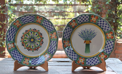 Flower Pattern Flower Shape Plate Set of 2 Bluen-Green Colors