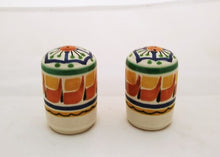 Small Cilindrical Salt and Pepper Shaker Set Green Colors