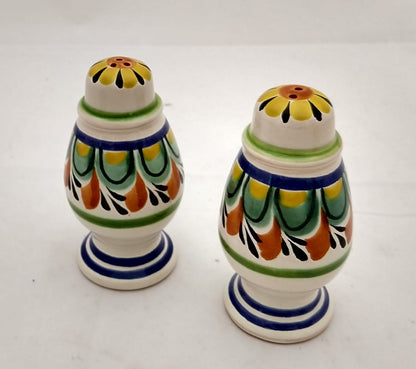 Spinning Salt and Pepper Shaker Set Green-Terracota Colors