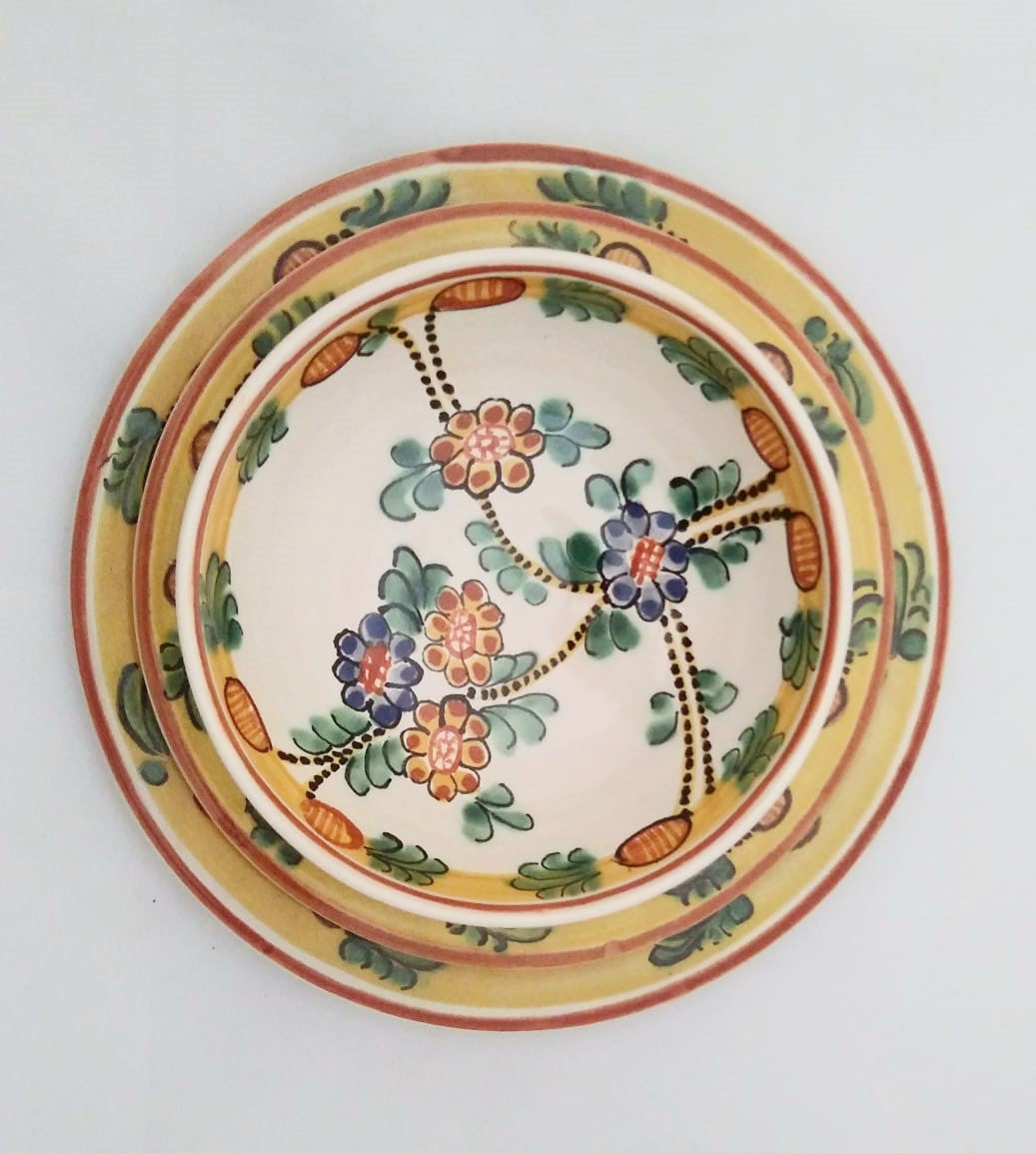 Margarita Set Dish (3 Pieces) Yellow-Green Colors (One Service)