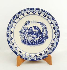 Hen Plates Blue and White