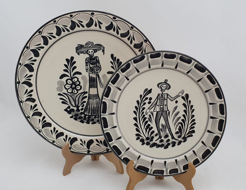 Catrina & Catrin Dinner and Salad Plate Set of 2 pieces Black and White - Mexican Pottery by Gorky Gonzalez