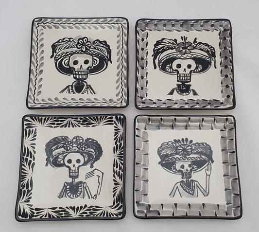 Catrina Mini Square Plate / Tapa Plate 5*5" Set of 4 Black and White - Mexican Pottery by Gorky Gonzalez