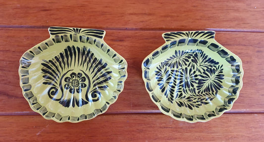 Shell Dish Plate 4.7*5 inches Yellow-Black Colors Set (2 Pieces)