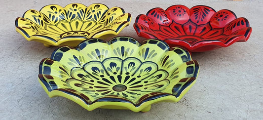 Flower Shape Footed Snack Dish 7" D Red-Green-Yellow SET (3 pieces) Contemporary