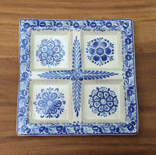 Flower Square Tray w/4 division  12.4*12.4" Blue and White