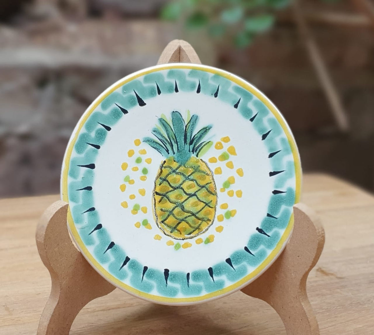PineApple Bread Plates / Tapa Plate Set (4 pieces) MultiColors