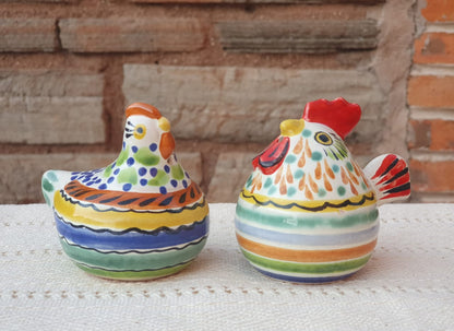 Rooster & Chicken Salt and Pepper Shaker Set MultiColors