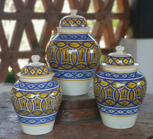 Decorative Vase w/Lid Set of 3 pieces (11, 13, 15 in H) Morisco Pattern MultiColors